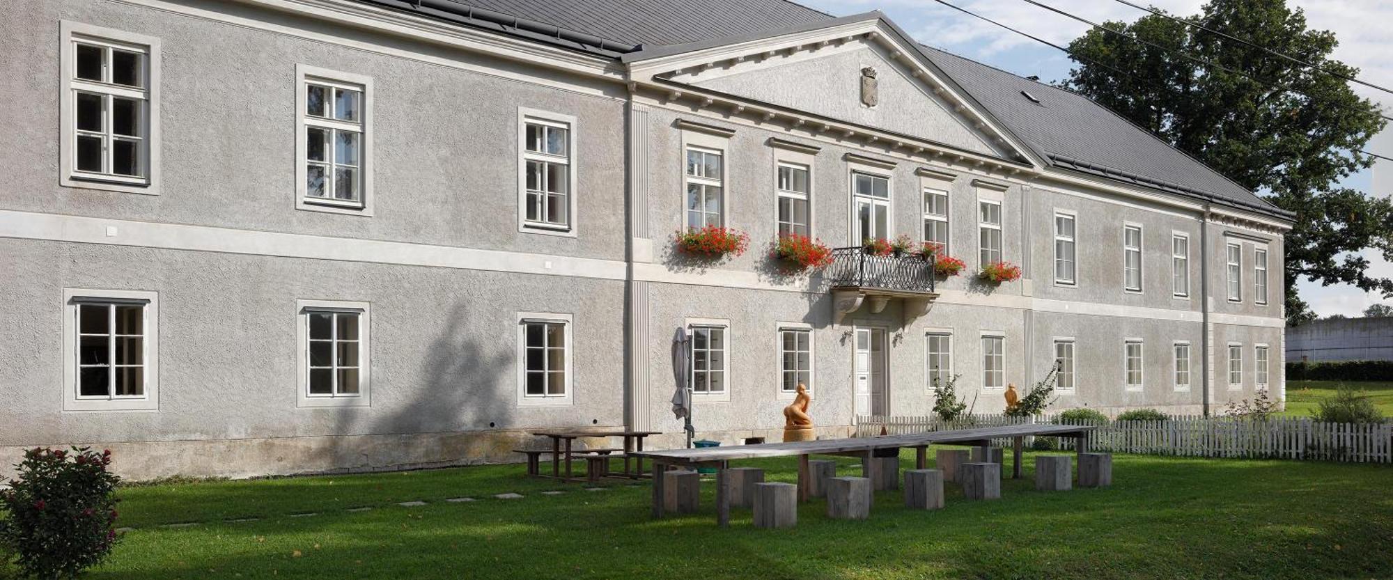 Zamek Dobrohor Aparthotel Luaran gambar